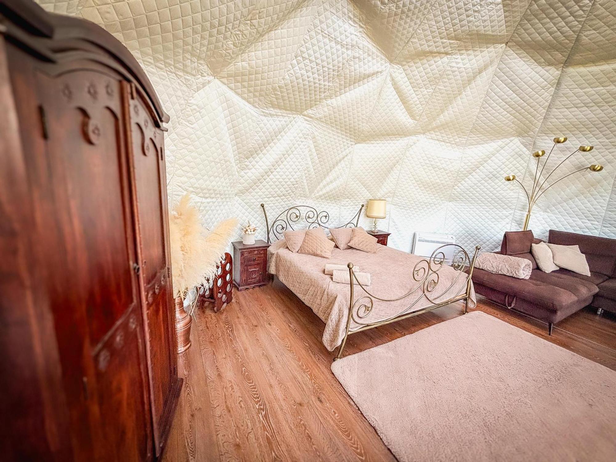 Glamping Pod Orlem Hotell Cedynia Exteriör bild