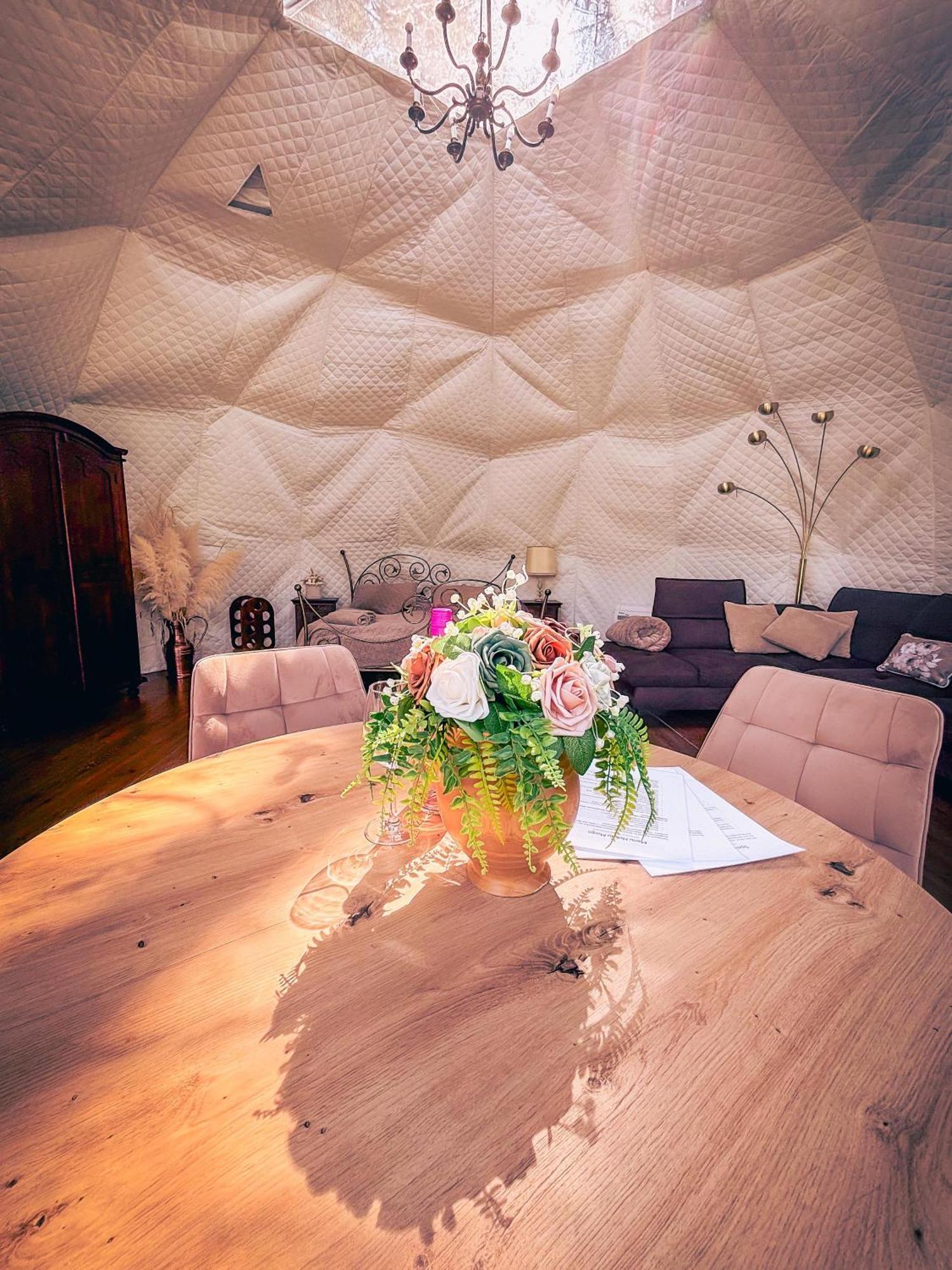 Glamping Pod Orlem Hotell Cedynia Exteriör bild